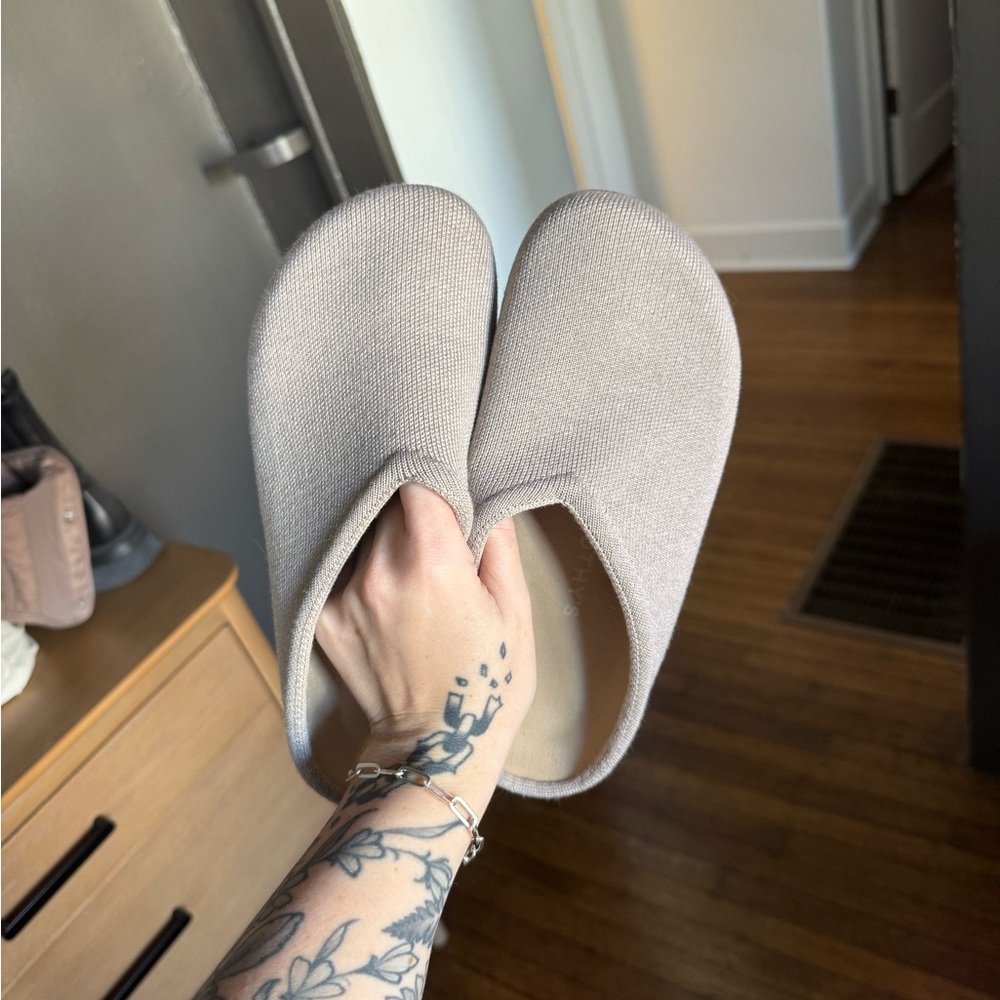 Rothy’s Casual Clog in Dove